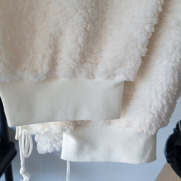 NWT Fashion Nova Jogger pant set - Picture 3 of 4